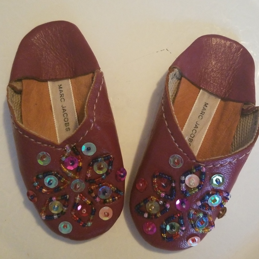 Marc Jacobs mini slides